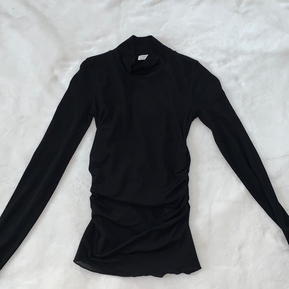 Aritzia Wilfred Shirt - Picture 1 of 3